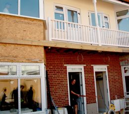 Hotel Embassy front facade